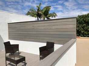227 La Paloma, Unit D in San Clemente, CA - Building Photo - Building Photo