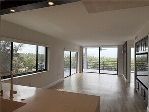 4823 Ebbtide Ln in Port Richey, FL - Building Photo - Building Photo