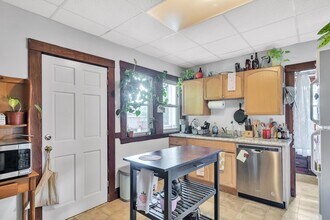 25 Wilson Park, Unit 2 in Boston, MA - Foto de edificio - Building Photo