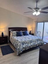 3509b Avenida Madera in Bradenton, FL - Building Photo - Building Photo