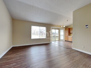 10735 Chinkapin Cir in Independence, KY - Building Photo - Building Photo