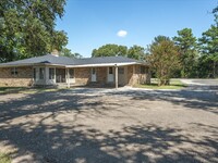 12879 State Hwy 64 in Ben Wheeler, TX - Building Photo - Building Photo