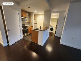 327 E 101st St in New York, NY - Building Photo