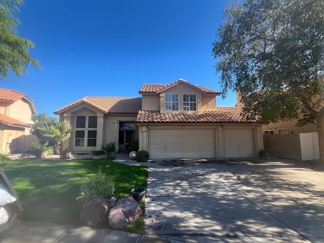 3721 S Hawthorn Dr in Chandler, AZ - Building Photo - Building Photo