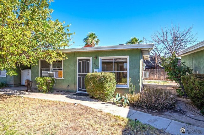 property at 662 S Orange Ave