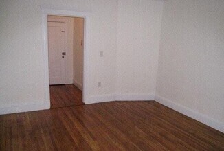 27 Chauncy St, Unit 18-7 in Cambridge, MA - Building Photo - Building Photo