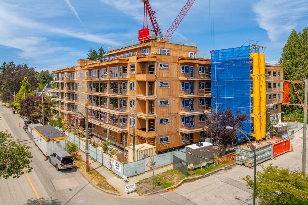 Vine & West 49th in Vancouver, BC - Building Photo
