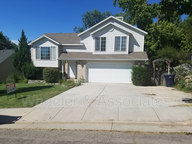 property at 2604 W 4650 S