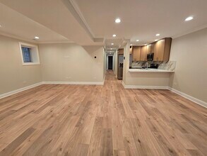 1502 W Jonquil Terrace in Chicago, IL - Foto de edificio - Building Photo