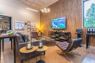 Grandview Apartments in Kent, WA - Foto de edificio - Interior Photo