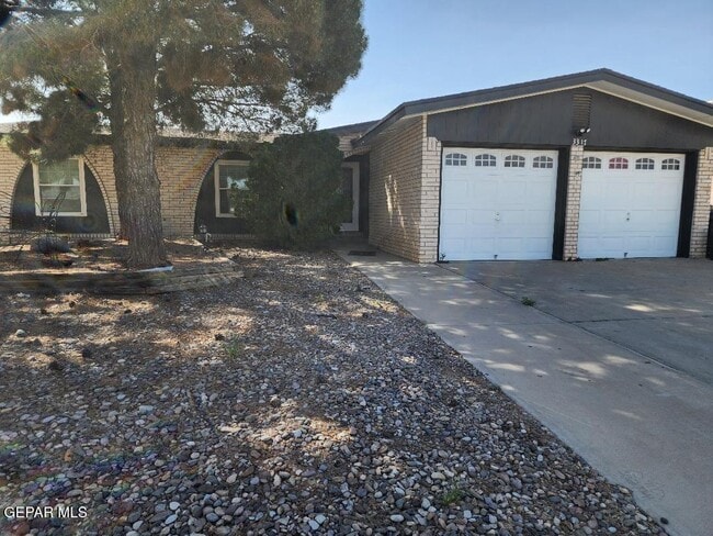 3317 Wayside St in El Paso, TX - Building Photo - Building Photo
