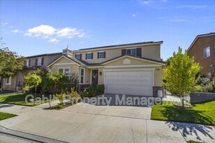 19720 Ellis Henry Ave in Santa Clarita, CA - Building Photo