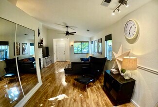 4929 Chelsea Glen Ct in Antelope, CA - Building Photo - Building Photo