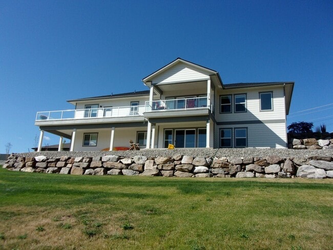 3979 Crestview St in Wenatchee, WA - Building Photo - Building Photo