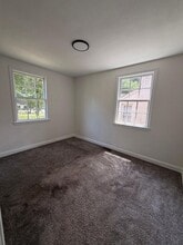 122 Oak Forest Dr in Montgomery, AL - Building Photo - Building Photo