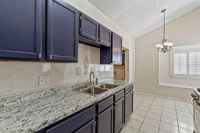 1783 Victor Lopez Dr in El Paso, TX - Building Photo - Building Photo