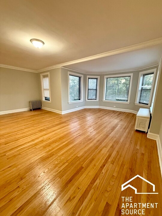 6901 S Paxton Ave in Chicago, IL - Foto de edificio