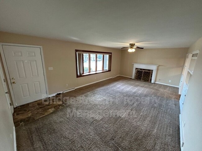 7541 Mintwood Ave in Dayton, OH - Building Photo - Building Photo