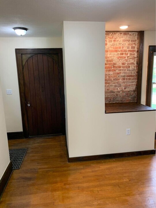 1848 Morgantown Ave in Fairmont, WV - Building Photo