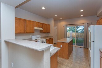 6563 Silverwind Cir in Colorado Springs, CO - Building Photo - Building Photo