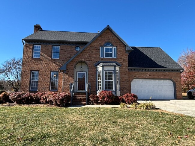 property at 3202 Stonypointe Dr