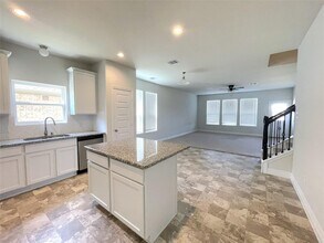 3310 Aster Mdw Wy in Richmond, TX - Building Photo - Building Photo