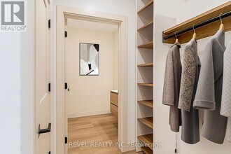 4390 Hillview Dr in Lincoln, ON - Building Photo - Building Photo