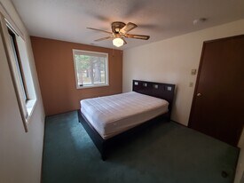 14579 Crossroads Loop in Sisters, OR - Building Photo