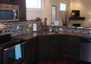 7417 NW 1st Pl in Vancouver, WA - Foto de edificio - Building Photo