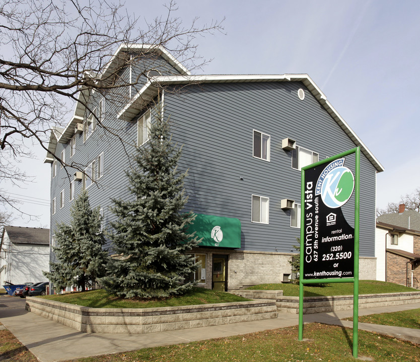 Campus Vista in St. Cloud, MN - Building Photo