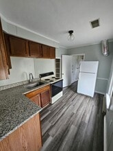 202 W Howard St in Hagerstown, MD - Building Photo - Building Photo