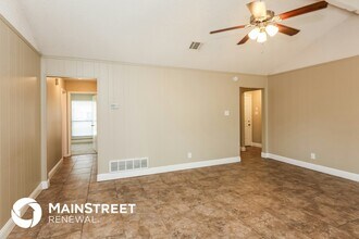 6449 Whitehurst Dr in Watauga, TX - Building Photo - Building Photo