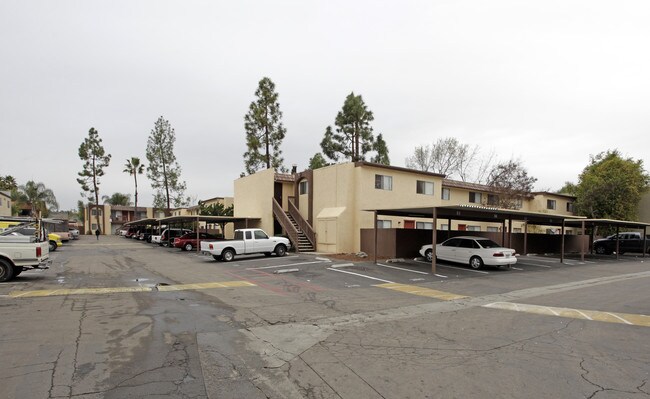 Mission Bell Apartment Homes in Escondido, CA - Building Photo - Building Photo