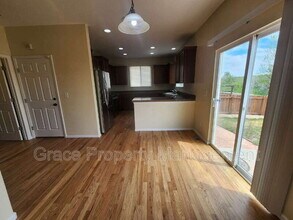 11284 River Oaks Ln in Commerce City, CO - Building Photo - Building Photo
