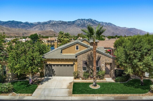9 Shoreline Dr