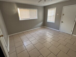5312 Stage Rd in Memphis, TN - Building Photo - Building Photo