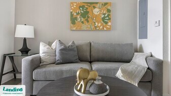 1811 E Apache Blvd in Tempe, AZ - Building Photo