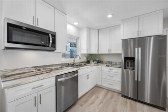 11211 60th Ave N in Seminole, FL - Building Photo - Building Photo