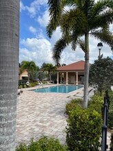 2900 65th Dr in Vero Beach, FL - Foto de edificio - Building Photo