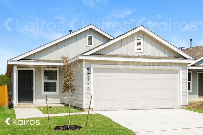 13827 Weir Pl in San Antonio, TX - Foto de edificio - Building Photo