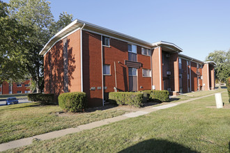 Moundford Terrace in Decatur, IL - Foto de edificio - Building Photo