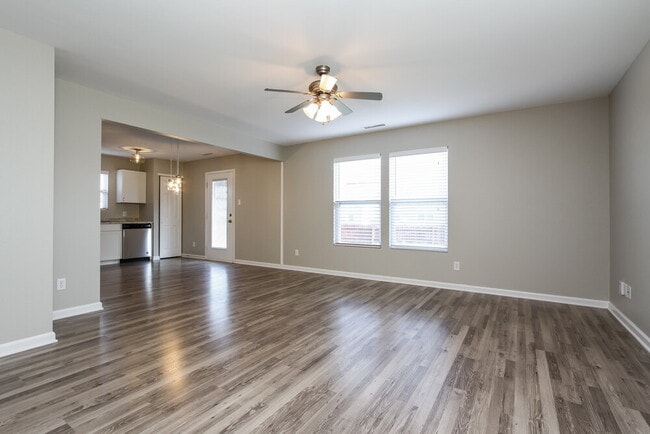 1410 Dowell St in Greenwood, IN - Building Photo - Building Photo