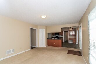 2885 Summit View Ct in Snellville, GA - Building Photo - Building Photo
