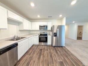 6509 June Bug Dr in Milton, FL - Building Photo - Building Photo
