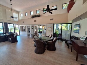 551 Beachwalk Cir in Naples, FL - Building Photo - Building Photo