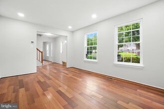 4739 Bates Dr in Ellicott City, MD - Building Photo - Building Photo