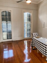 3404 Dauphine St, Unit Upper Balcony in New Orleans, LA - Foto de edificio - Building Photo