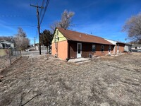 821 W Main St in Riverton, WY - Building Photo - Building Photo