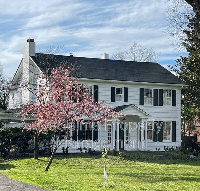property at 704 Timber Ln