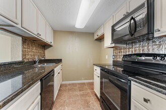 10302 W Winston Ave, Unit 10302 W Winston Ave in Baton Rouge, LA - Building Photo - Building Photo